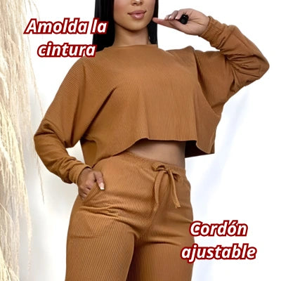 Top oversize manga larga + pantalón wide