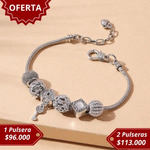 Brillo del Corazón™: Pulsera Charm de Lujo