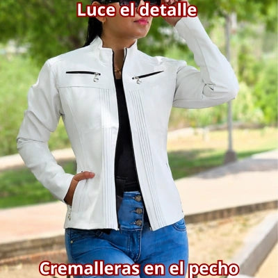 Chaqueta Cuerina con Detalles Dorados