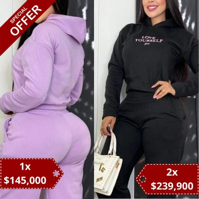 El Conjunto — Buzo Crop Hoodie + Pantalón Bota Recta