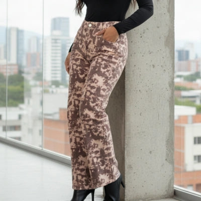 Pantalón Carmesí Libertad Amplia