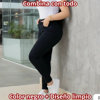 Negro. Skinny. Tiro alto.