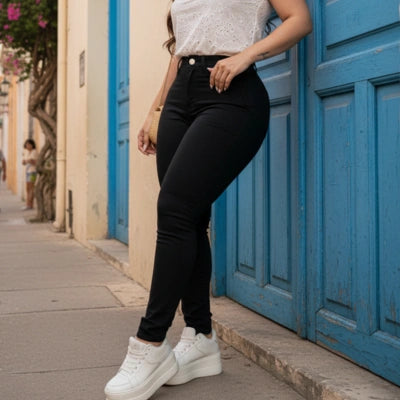 Jeans Skyni Confianza Clásica